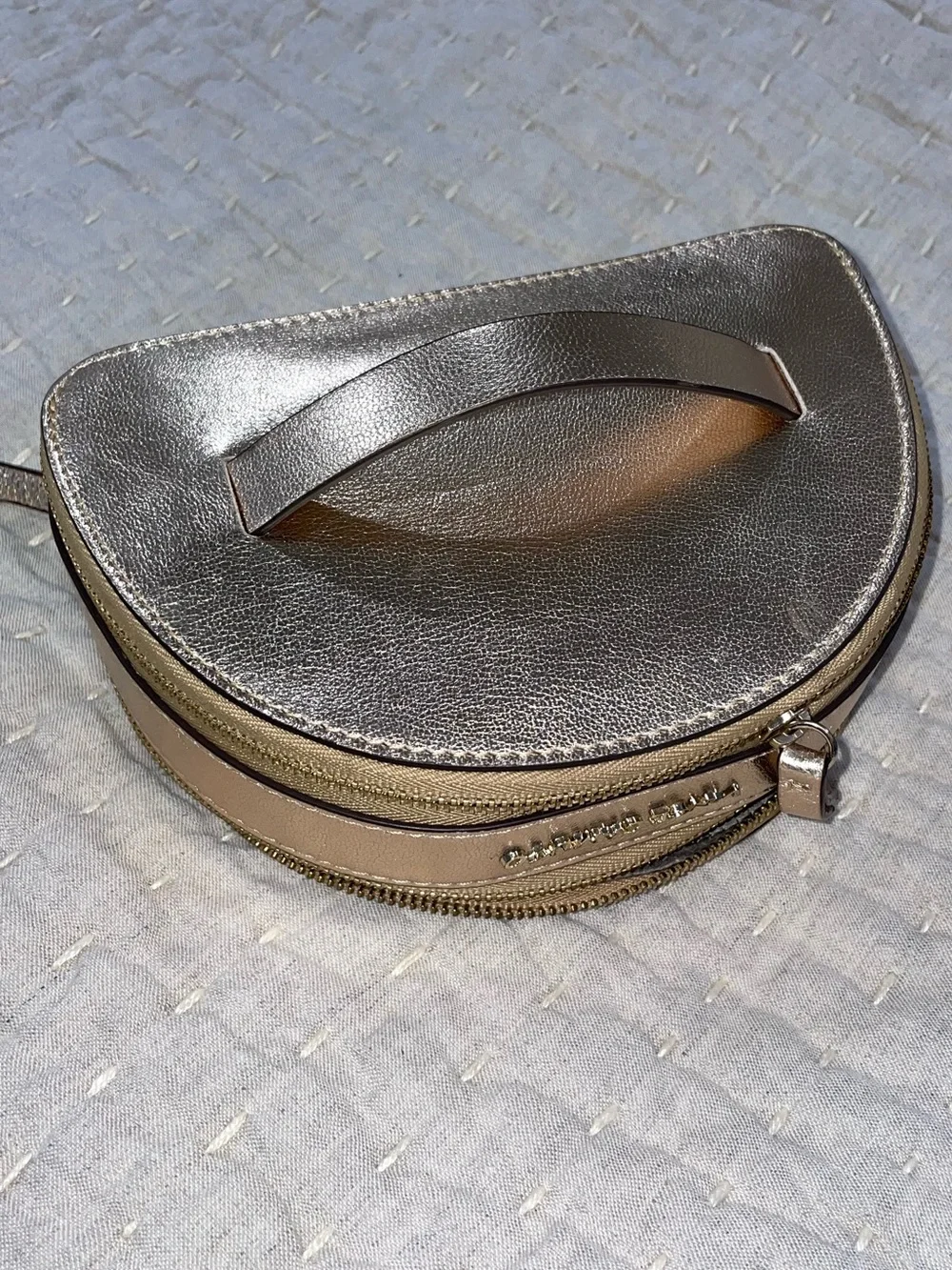 Vince Camuto Gold Leather Travel Jewelry & Cosmetics Bag NWT
